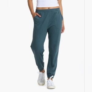 VUORI | Boyfriend Sweatpant | Women's DreamKnit™ Sweatpant | Stone Heather | XS